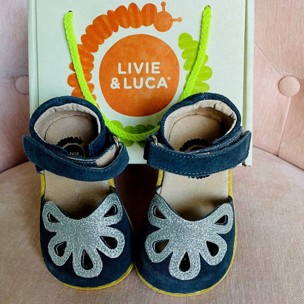 Livie & Luca Suede Petal Shoe Gray Size 4